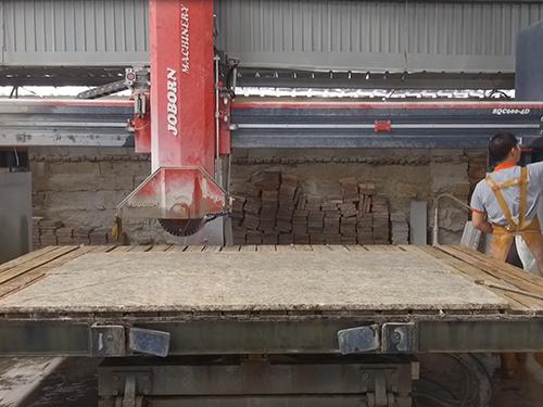 Меры предосторожности при эксплуатации камнеобрабатывающего оборудования