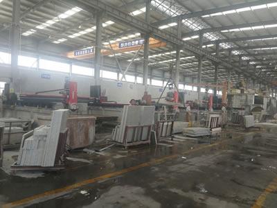 Wanli Stone Group приобрел станок для резки гранита с ЧПУ